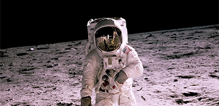 Blog Cloud Transition vs trip to the moon